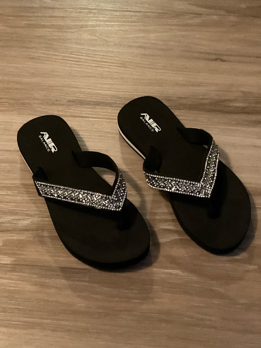NWT Air Balance | Kids Black Flip Flop Sandals with Silver Crystal Straps